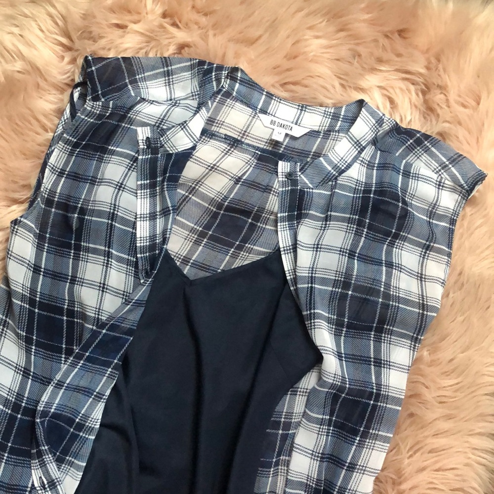 BB Dakota sleeveless dress